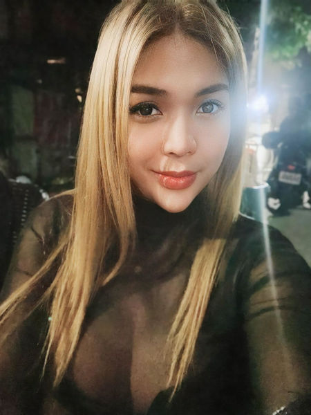 nicole 